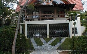 Casa Penedo Martinelli - Tranquilidade e muito verde
